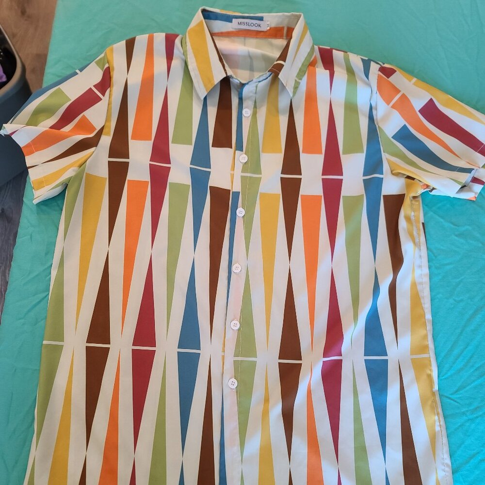 NWOT Misslook Men's Short Sleeve Button Down Medium